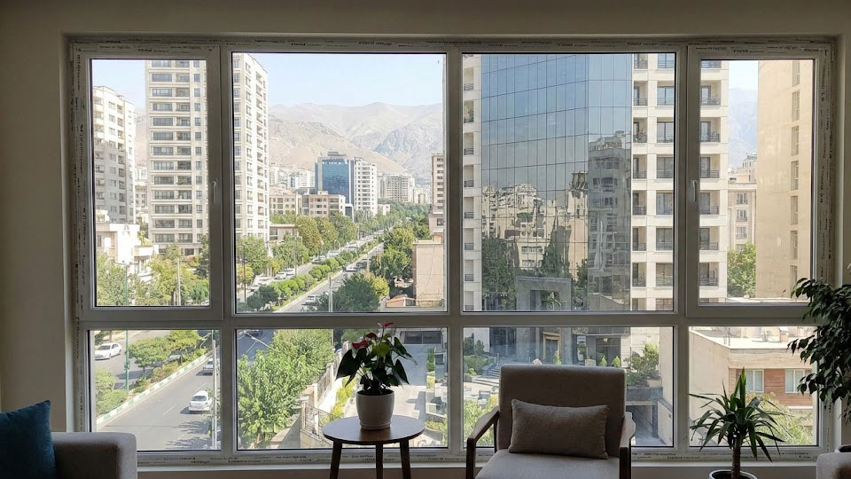 پنجره دوجداره در سعادت آباد